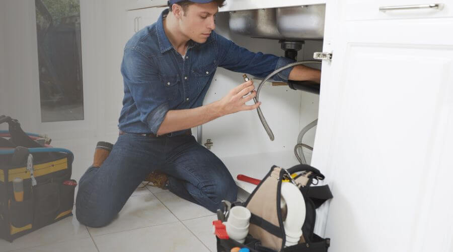 Professional Leak Detection Services in Charles City, IA